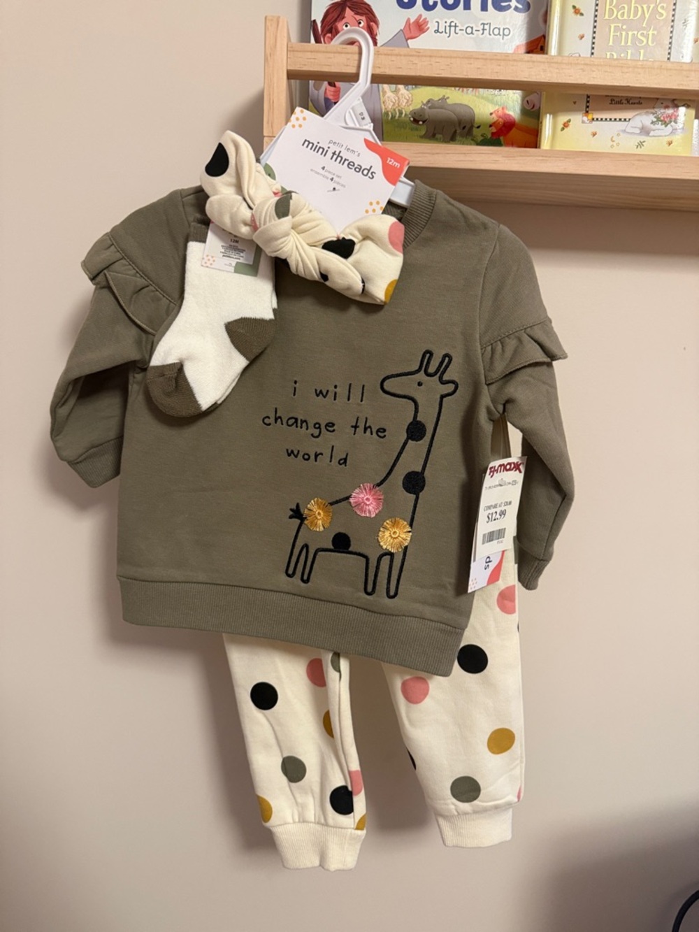 T.J.Maxx Olive Green Giraffe Sweatshirt and Polka Dot Pants Set